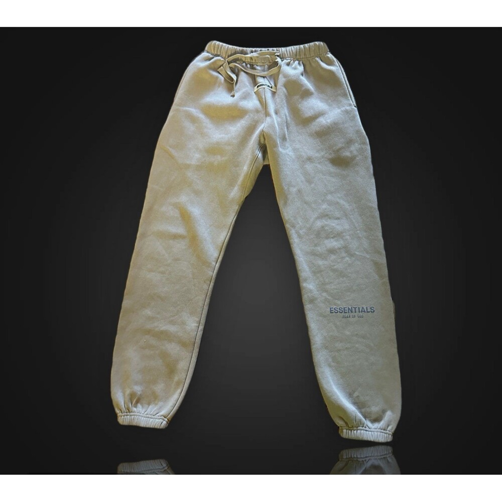 Fear of God Essentials Pants Mens Large Beige Fleece Sweatpants
Joggers Logo